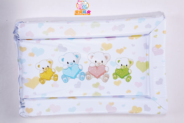 寶貝兒女白色溫馨尿布?jí)|