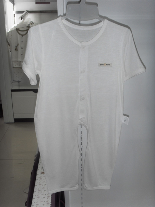 娃愛的蓓蓓麻賽爾汗布開檔連體衣