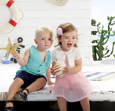 丑丑新款時(shí)尚童裝