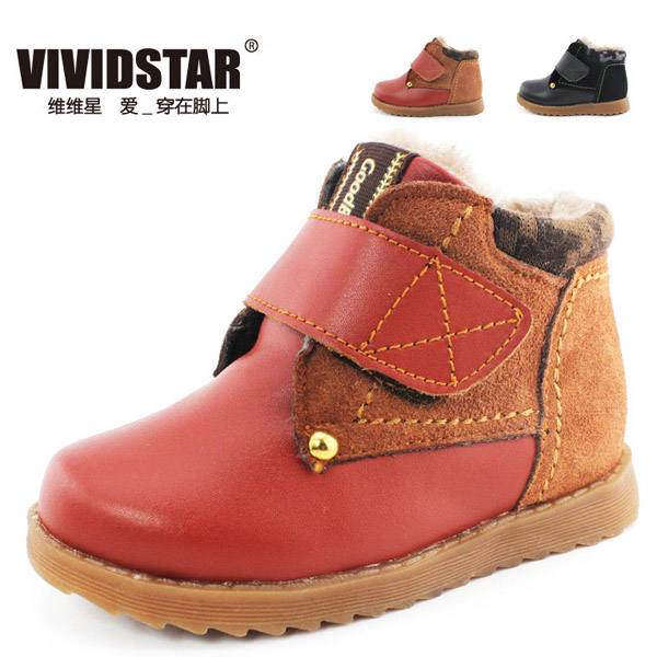 維維星紅色小皮鞋