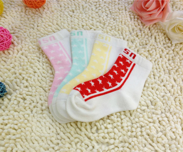 童尚春秋款國旗寶寶襪