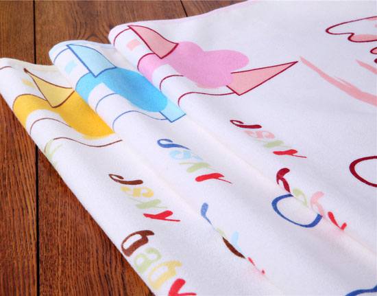 金色小魚毛巾壓膠隔尿墊