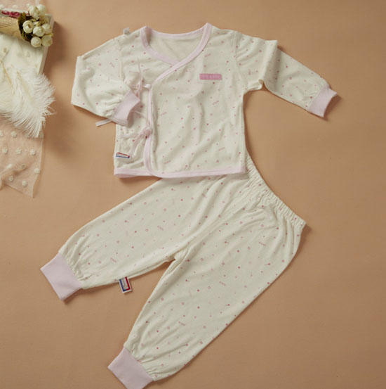 金色小魚(yú)白竹炭米白無(wú)骨縫制滿(mǎn)天星束口合同三件套