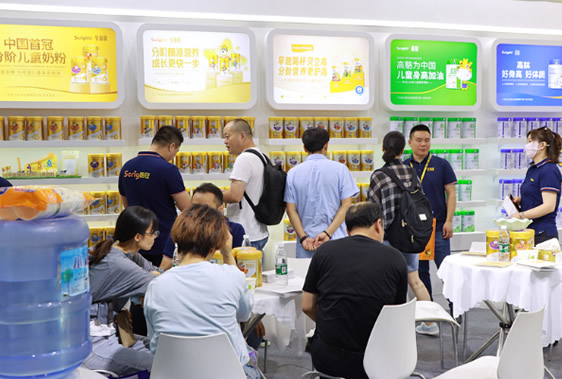 鑫琦.jpg 鑫琦.jpg