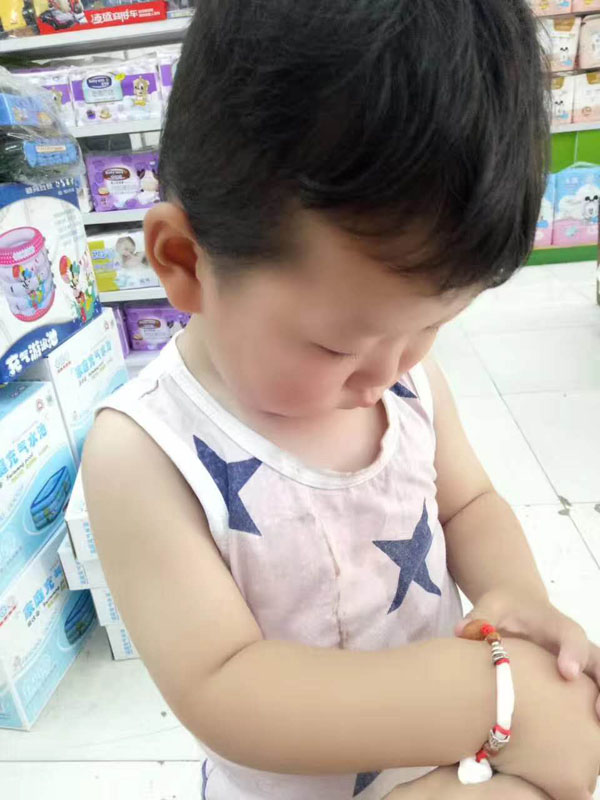 寶寶紅繩-白色.jpg 寶寶紅繩-白色.jpg