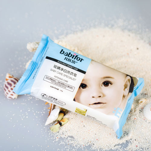 兒醫(yī)坊驅(qū)螨凈白洗衣皂.jpg 兒醫(yī)坊驅(qū)螨凈白洗衣皂.jpg