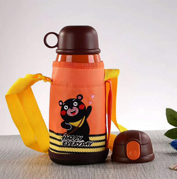 好樂(lè)嬰帶布套2多用保溫杯橙色600ml.jpg 好樂(lè)嬰帶布套2多用保溫杯橙色600ml.jpg
