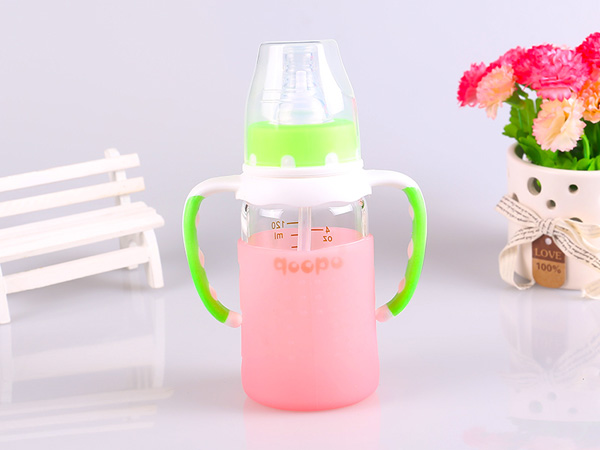 qoopo有柄直身標(biāo)口感溫小奶瓶.jpg qoopo有柄直身標(biāo)口感溫小奶瓶.jpg