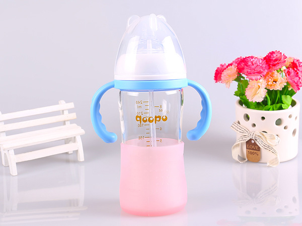 qoopo有柄自動(dòng)寬口徑玻璃大奶瓶.jpg qoopo有柄自動(dòng)寬口徑玻璃大奶瓶.jpg