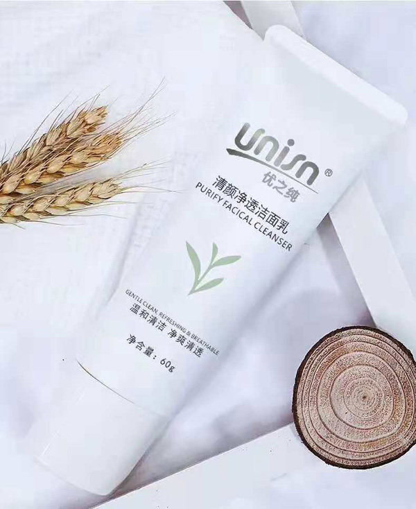 優(yōu)之純清顏凈透潔面乳1.jpg 優(yōu)之純清顏凈透潔面乳1.jpg