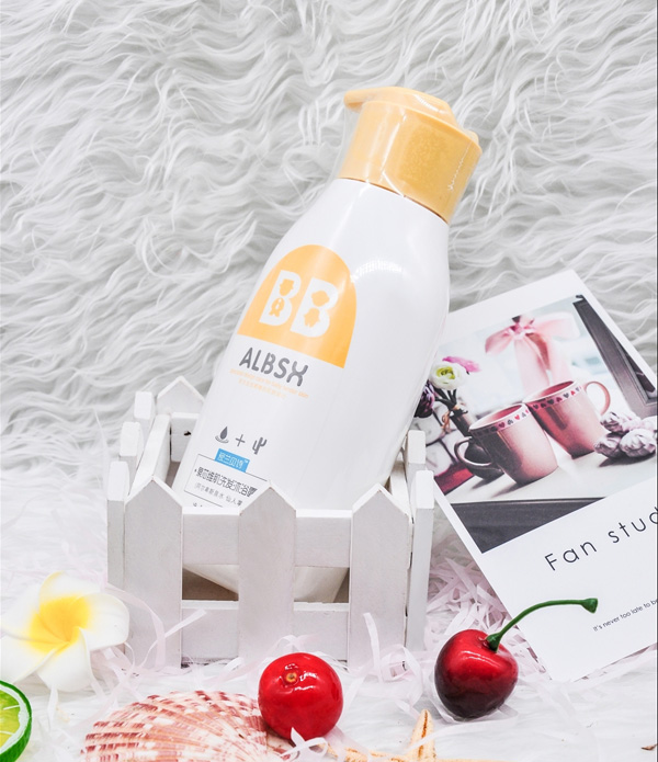 愛蘭貝詩(shī)泉芯維肌洗沐二合一.jpg 愛蘭貝詩(shī)泉芯維肌洗沐二合一.jpg