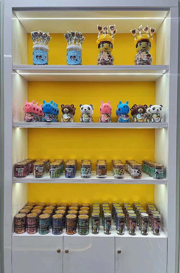 兩個(gè)寶貝高端山楂阜財(cái)門店展示 (3).jpg 兩個(gè)寶貝高端山楂阜財(cái)門店展示 (3).jpg