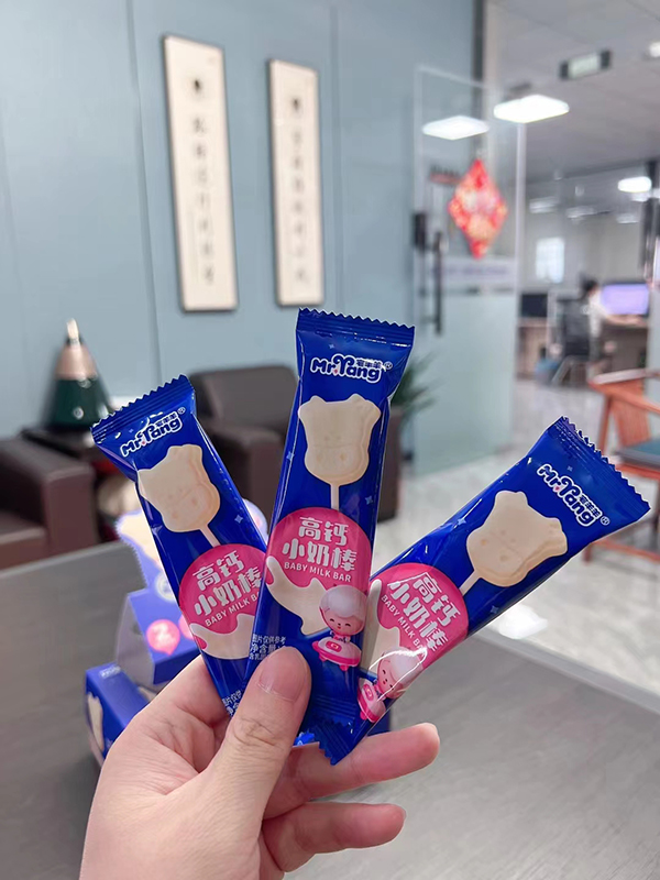 宅羊羊高鈣小奶棒5.jpg 宅羊羊高鈣小奶棒5.jpg