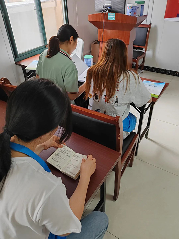 雅慧安徽團(tuán)隊(duì)2023推廣賦能銷售會(huì)議圓滿落幕4.jpg 雅慧安徽團(tuán)隊(duì)2023推廣賦能銷售會(huì)議圓滿落幕4.jpg