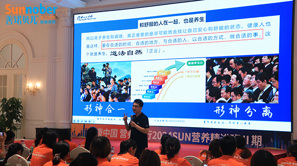 張曉偉1.jpg 張曉偉1.jpg