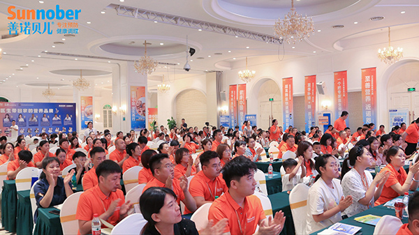 鼓掌.jpg 鼓掌.jpg