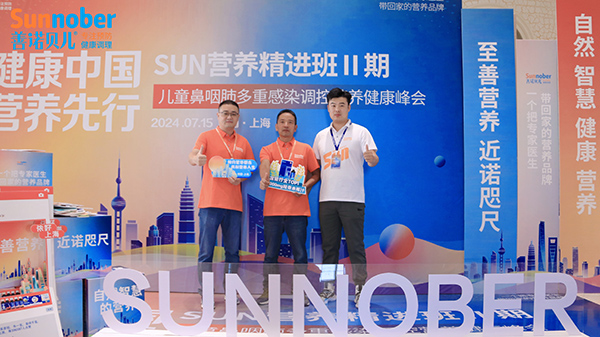 合照1.jpg 合照1.jpg