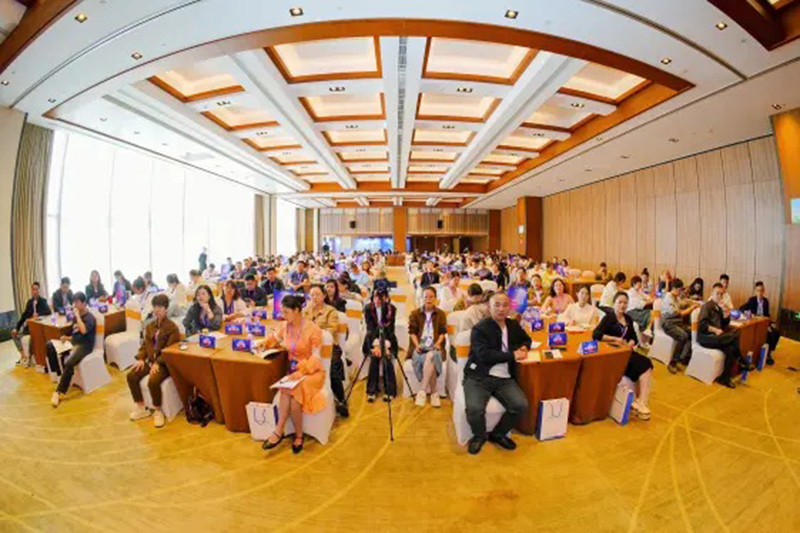 愛谷雅“免疫力與微循環(huán)醫(yī)學(xué)學(xué)術(shù)論壇”06.jpg 愛谷雅“免疫力與微循環(huán)醫(yī)學(xué)學(xué)術(shù)論壇”06.jpg