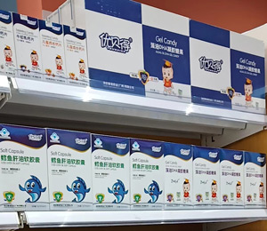 (yu)ؐàI(yng)B(yng)ƷչʾD