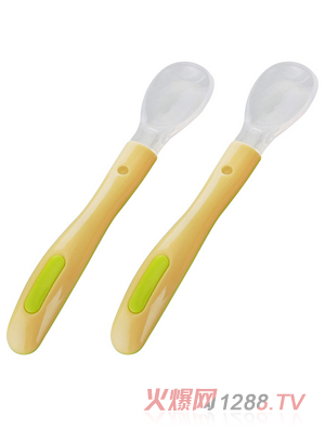 孩兒寶嬰兒大硅膠匙
